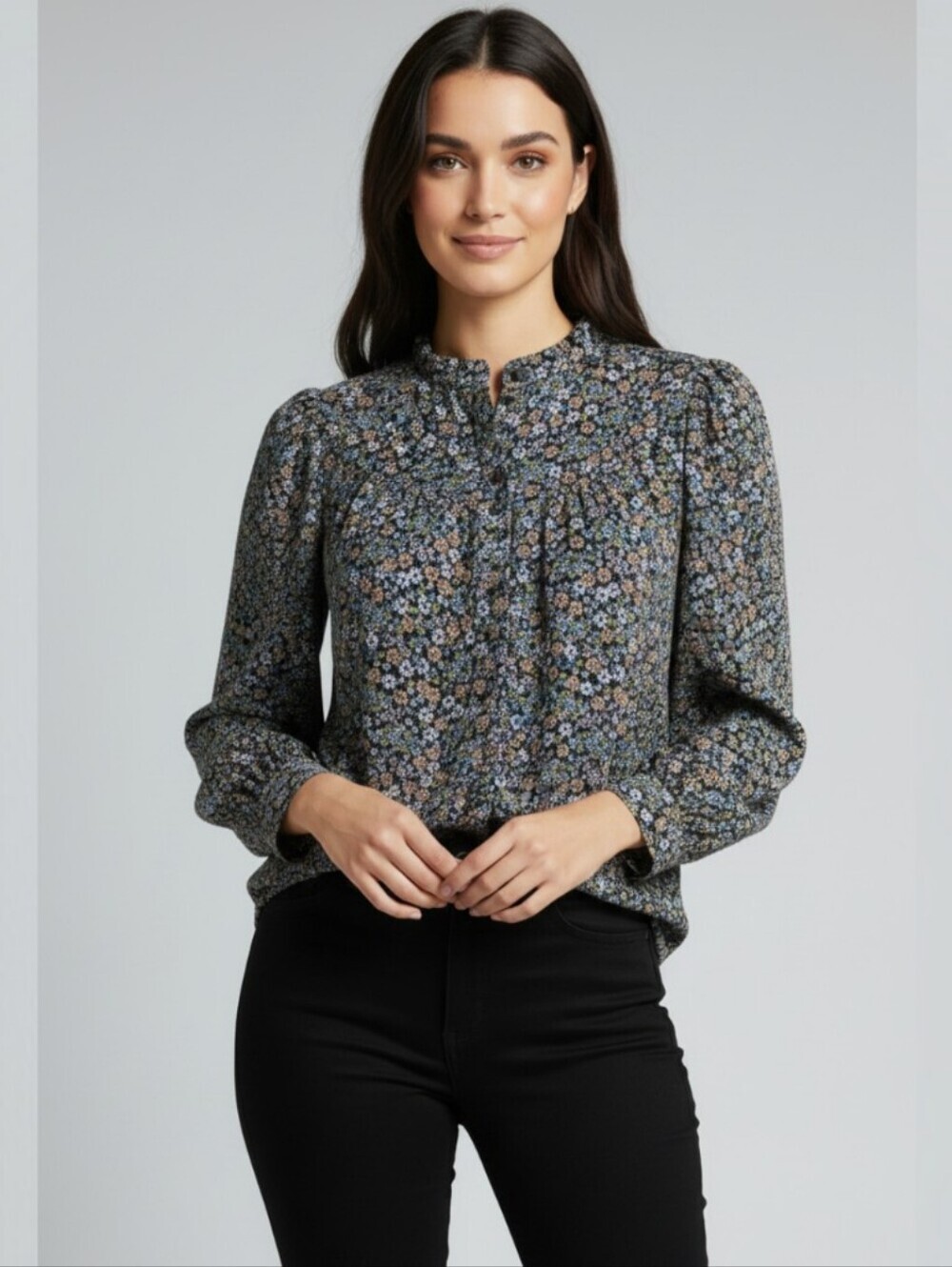 Like New! Levi's Floral Bell Sleeve Button Up Blouse